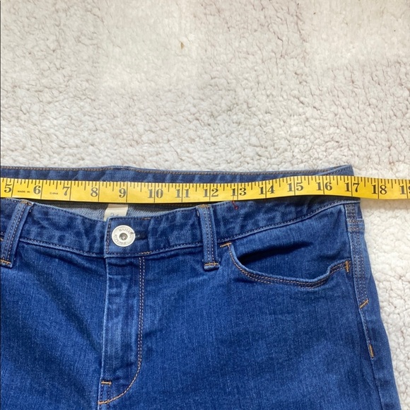 Banana Republic Slim Straight Jeans – Size 31 - Picture 3 of 6